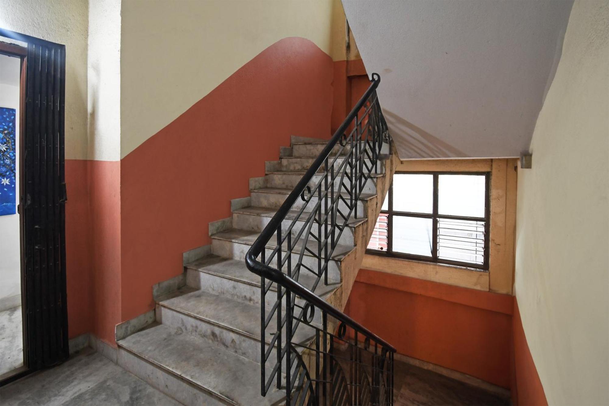 Oyo Hotel Chinar Park Колката Екстер'єр фото