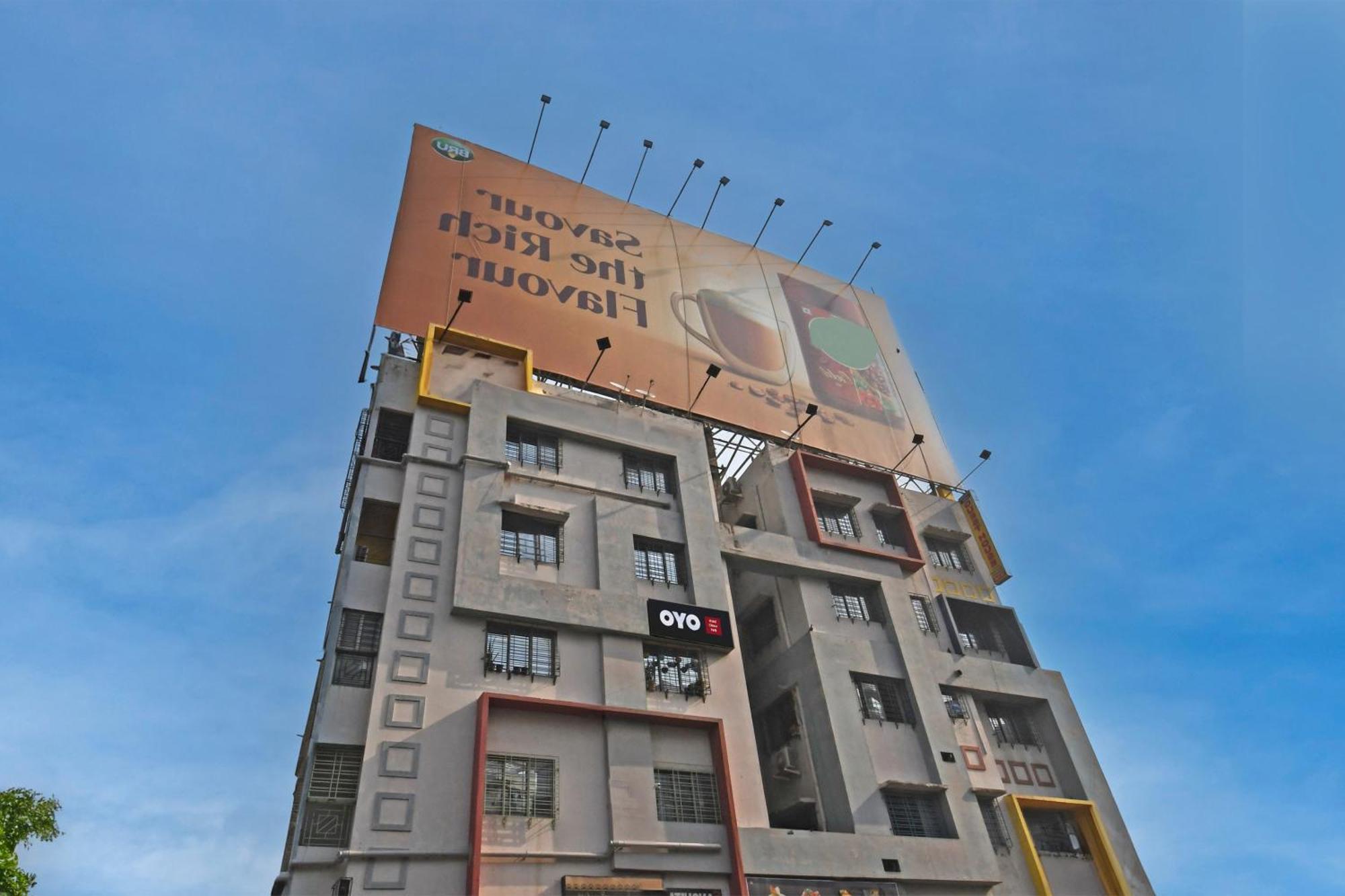 Oyo Hotel Chinar Park Колката Екстер'єр фото