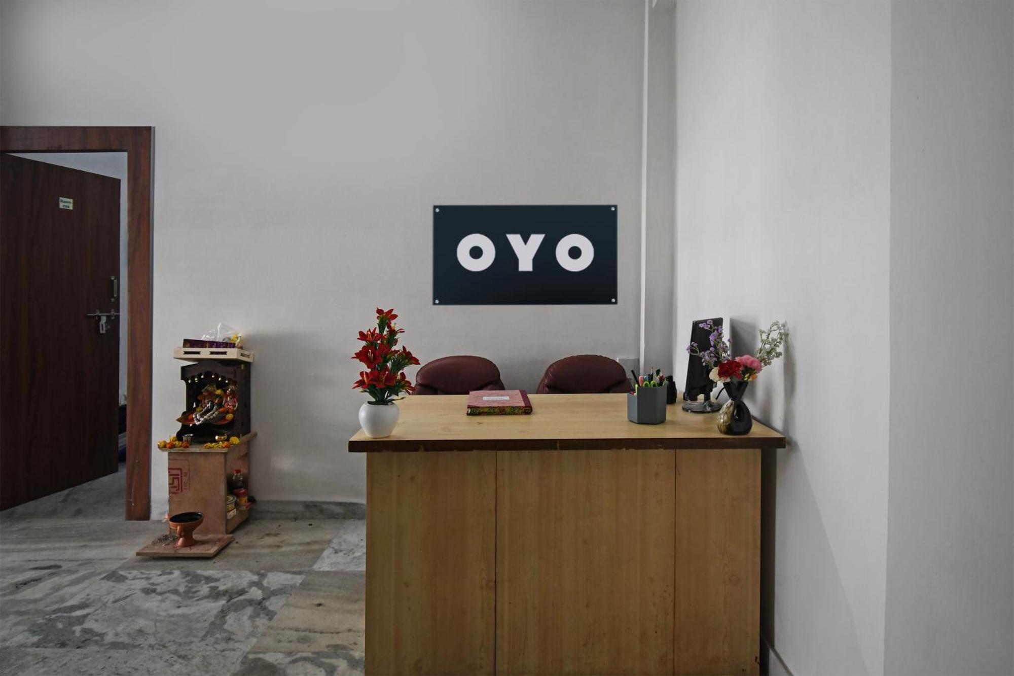 Oyo Hotel Chinar Park Колката Екстер'єр фото