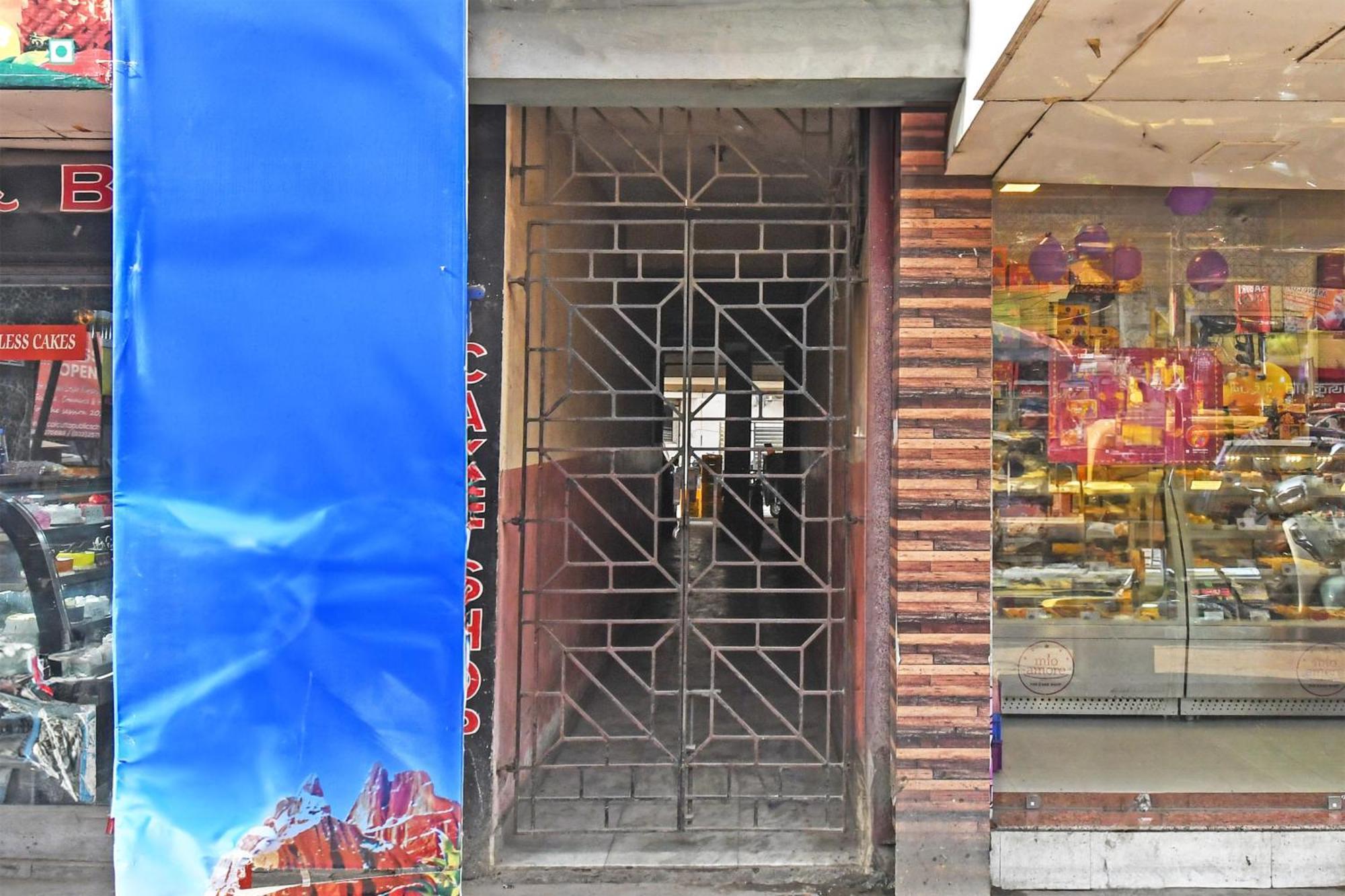 Oyo Hotel Chinar Park Колката Екстер'єр фото